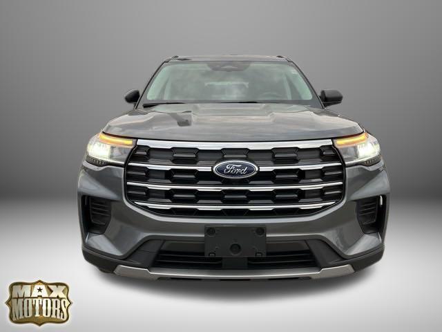 new 2025 Ford Explorer car, priced at $41,257