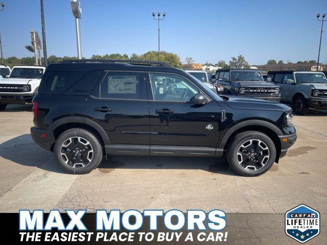 new 2024 Ford Bronco Sport car, priced at $35,471