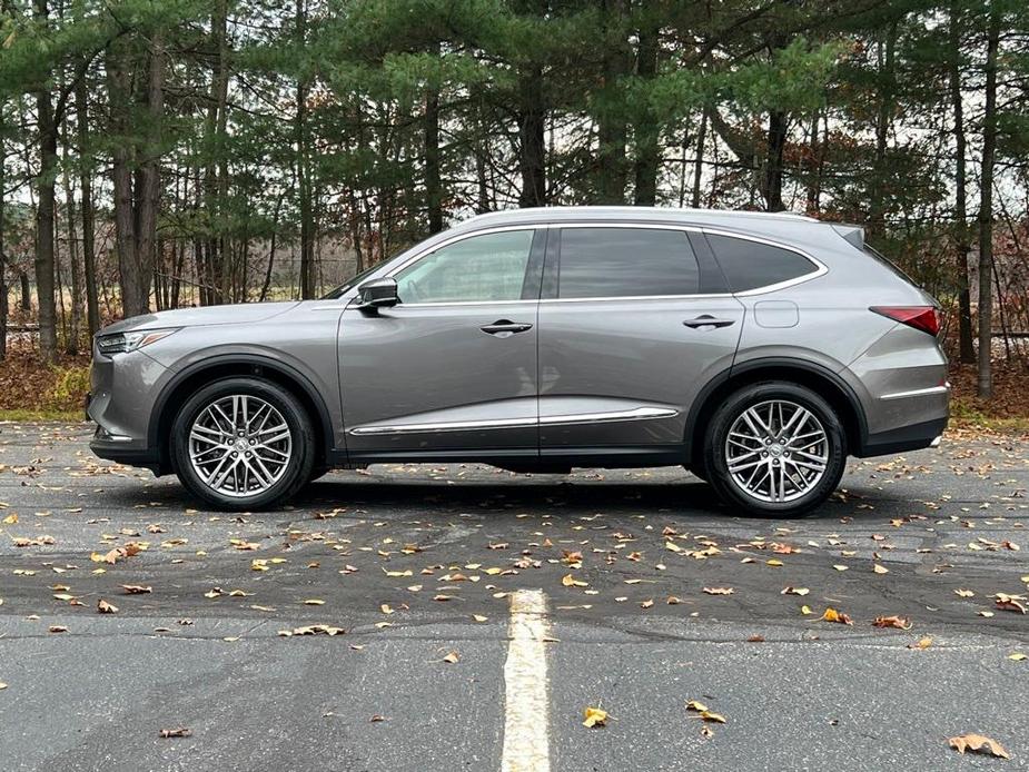 used 2022 Acura MDX car, priced at $40,940