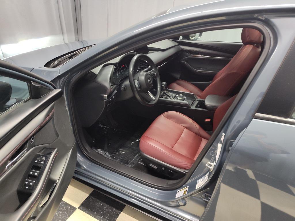 used 2024 Mazda Mazda3 car, priced at $25,298