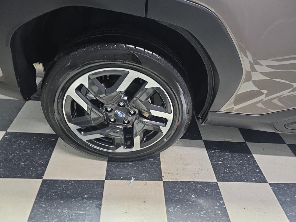new 2025 Subaru Forester Hybrid car, priced at $39,156