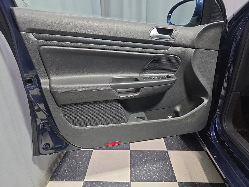 used 2014 Volkswagen Jetta SportWagen car, priced at $11,990