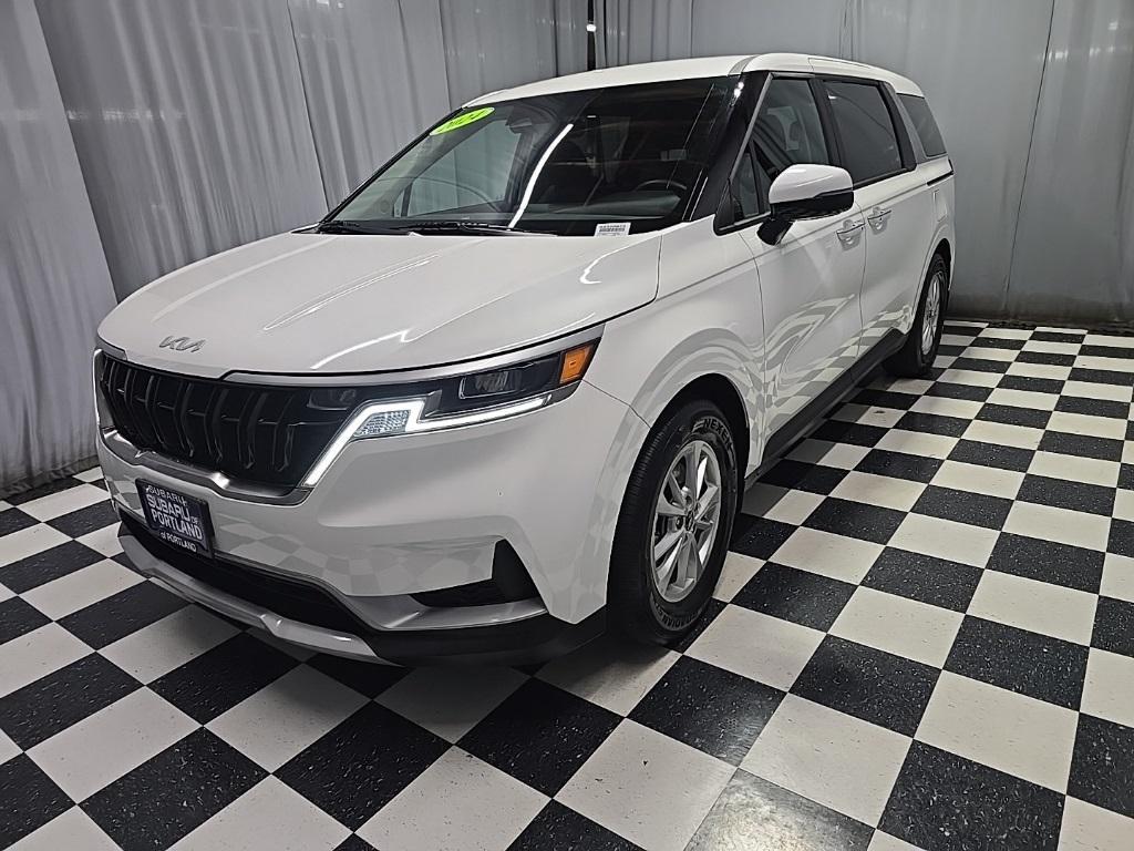 used 2024 Kia Carnival car, priced at $38,990
