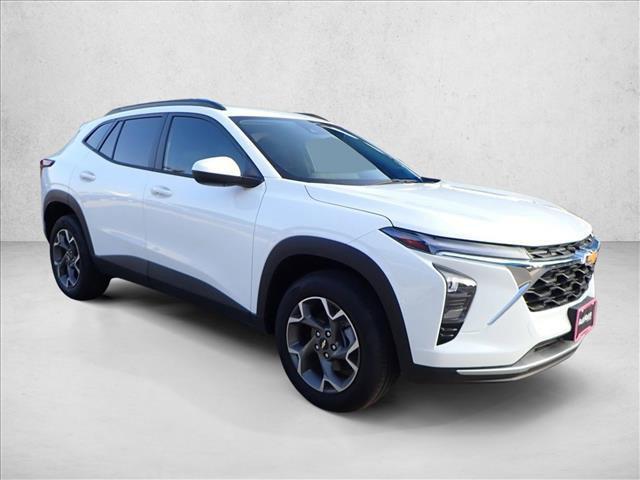 new 2025 Chevrolet Trax car, priced at $23,999