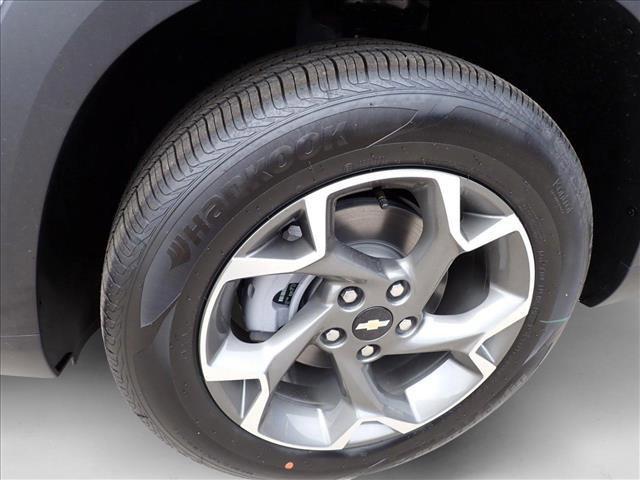 new 2025 Chevrolet Trax car, priced at $23,999