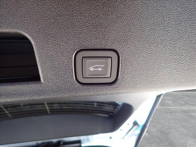 new 2025 Chevrolet Traverse car, priced at $48,994