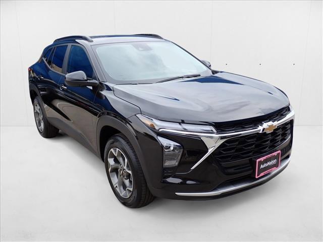 new 2025 Chevrolet Trax car, priced at $23,999