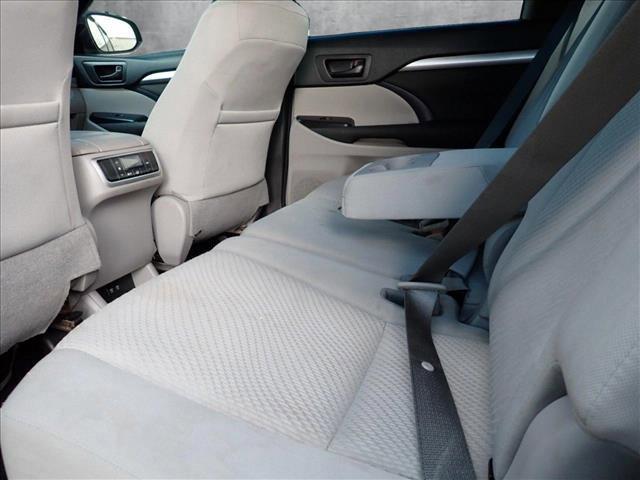 used 2018 Toyota Highlander car, priced at $23,599