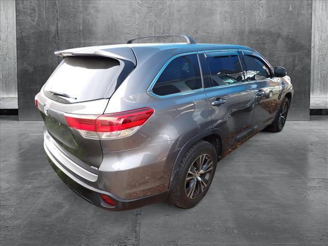 used 2018 Toyota Highlander car, priced at $23,599