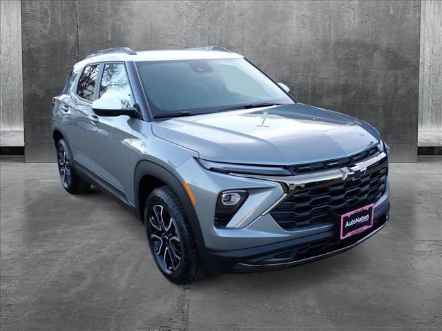 new 2025 Chevrolet TrailBlazer car, priced at $33,979