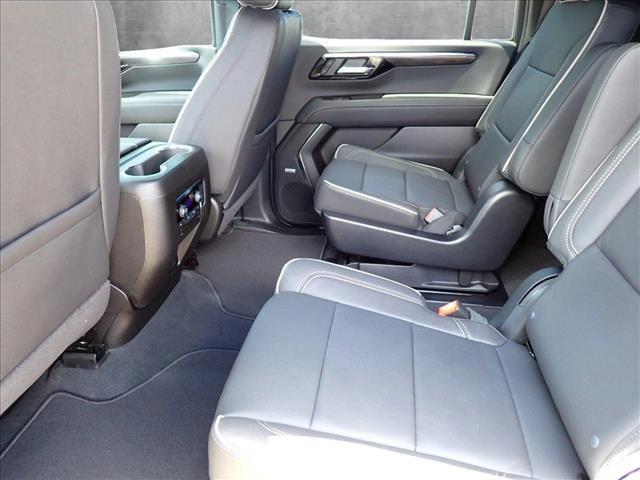 new 2025 Chevrolet Suburban car, priced at $78,999