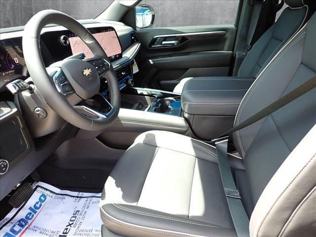 new 2025 Chevrolet Suburban car, priced at $78,999