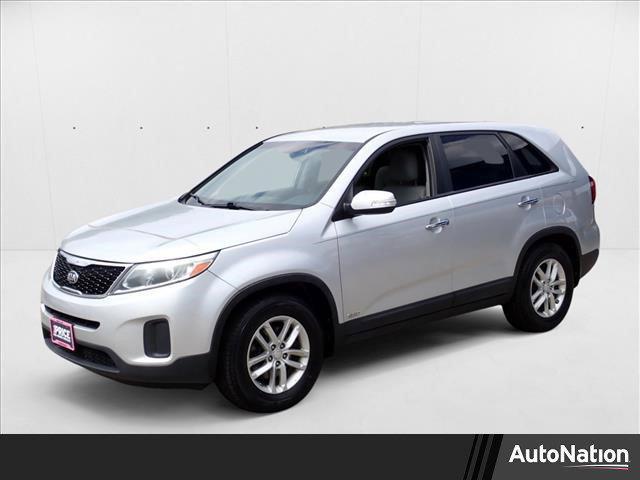 used 2015 Kia Sorento car, priced at $9,300