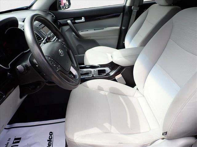 used 2015 Kia Sorento car, priced at $9,300