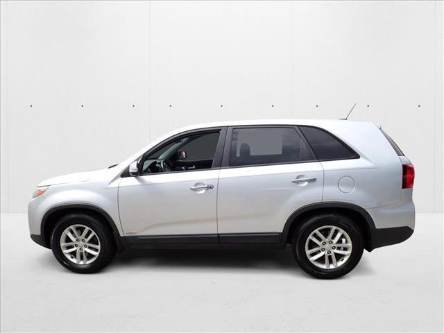 used 2015 Kia Sorento car, priced at $9,300