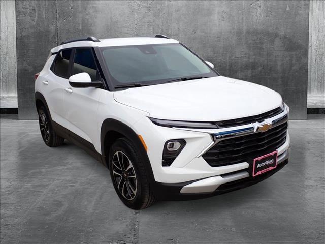 new 2025 Chevrolet TrailBlazer car, priced at $26,999