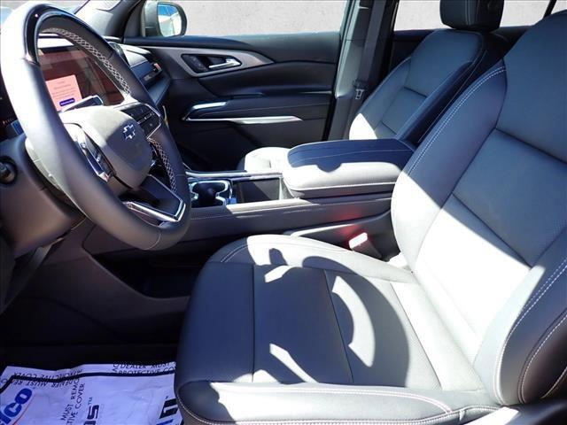 new 2025 Chevrolet Traverse car, priced at $48,999