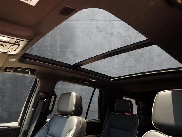 used 2023 GMC Yukon car, priced at $52,950