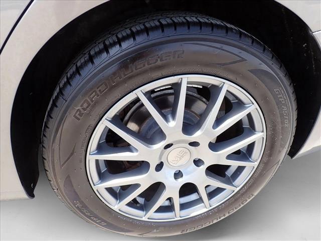 used 2018 Chevrolet Malibu car, priced at $10,000