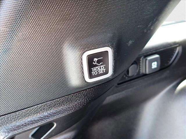 used 2024 Jeep Grand Cherokee car, priced at $32,500