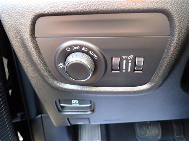 used 2024 Jeep Grand Cherokee car, priced at $32,500