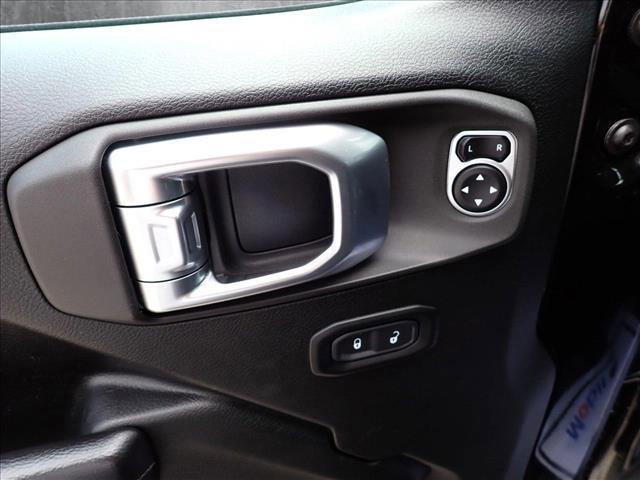 used 2020 Jeep Gladiator car, priced at $32,254