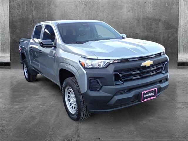 new 2024 Chevrolet Colorado car, priced at $35,000