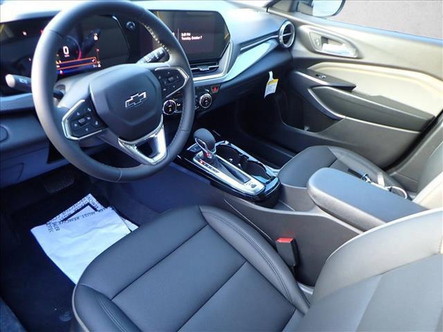 new 2025 Chevrolet Trax car, priced at $24,999