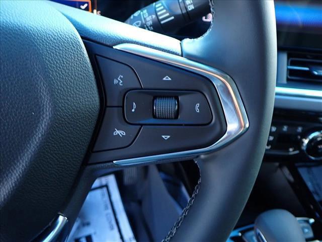 new 2025 Chevrolet Trax car, priced at $25,999