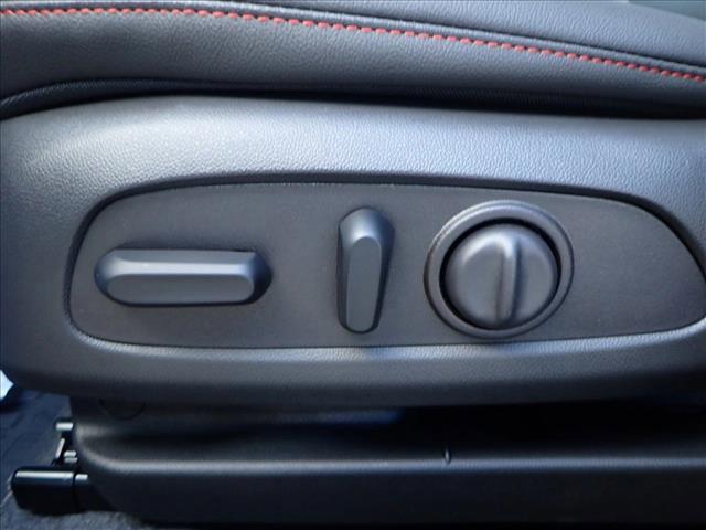 new 2025 Chevrolet Trax car, priced at $25,999