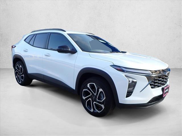 new 2025 Chevrolet Trax car, priced at $25,999