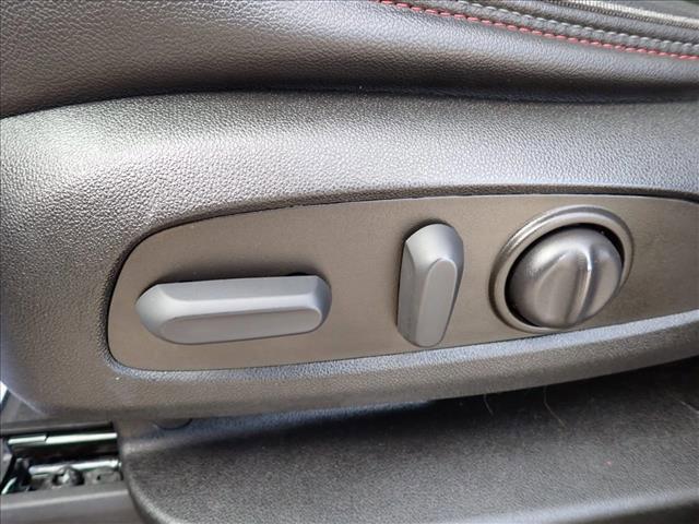 used 2022 Chevrolet Traverse car, priced at $36,300