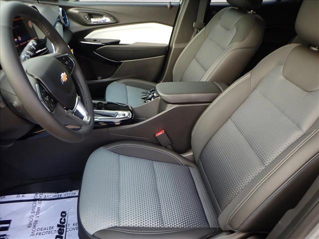 new 2025 Chevrolet Trax car, priced at $23,999