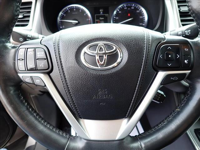 used 2015 Toyota Highlander car, priced at $16,500