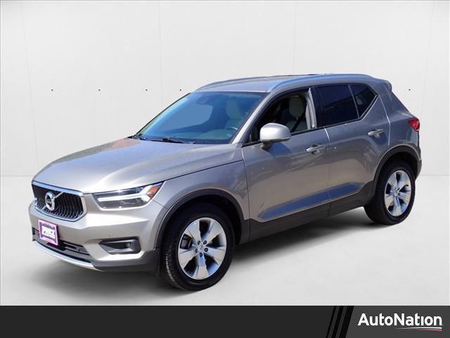 used 2022 Volvo XC40 car, priced at $16,500