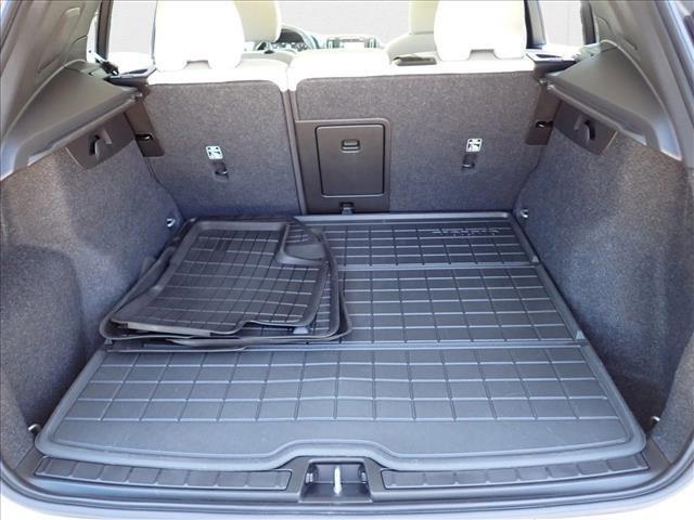 used 2022 Volvo XC40 car, priced at $19,000