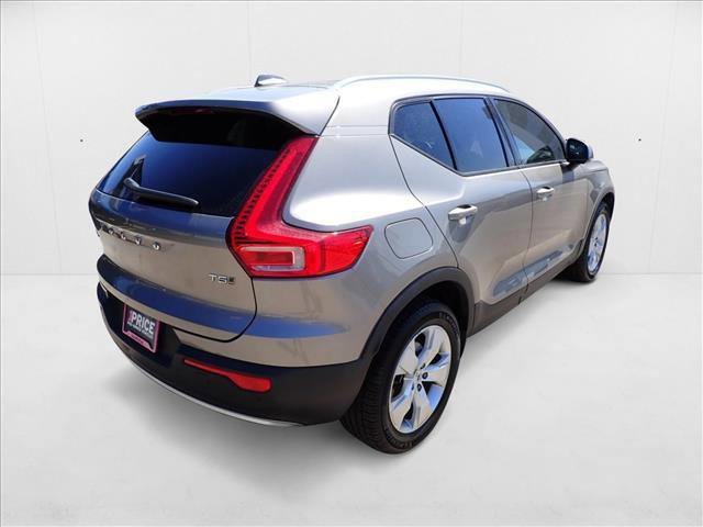 used 2022 Volvo XC40 car, priced at $19,000