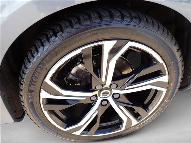 used 2024 Volvo S60 car, priced at $31,400