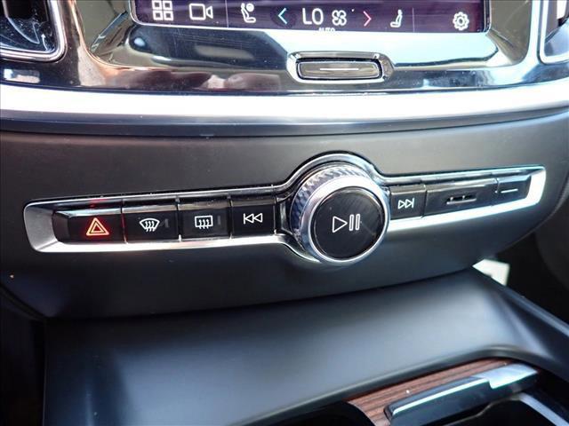 used 2024 Volvo S60 car, priced at $31,400