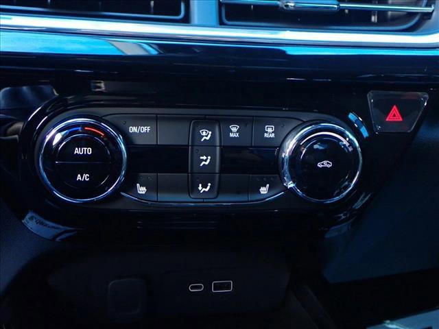 new 2025 Chevrolet Trax car, priced at $25,999