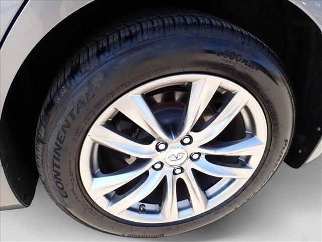 used 2015 INFINITI Q70 car, priced at $9,600