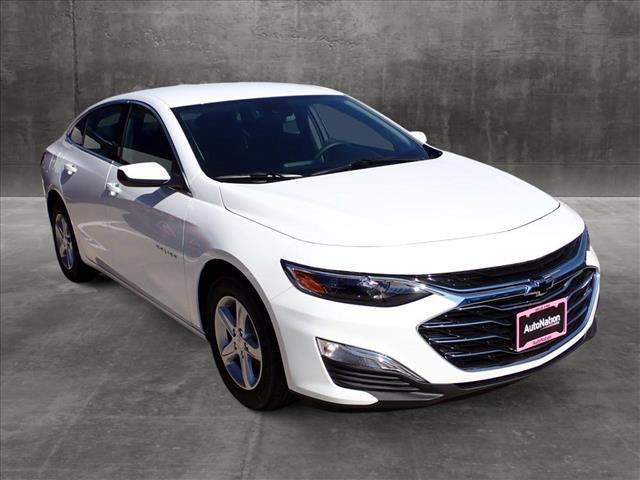 new 2025 Chevrolet Malibu car, priced at $28,989