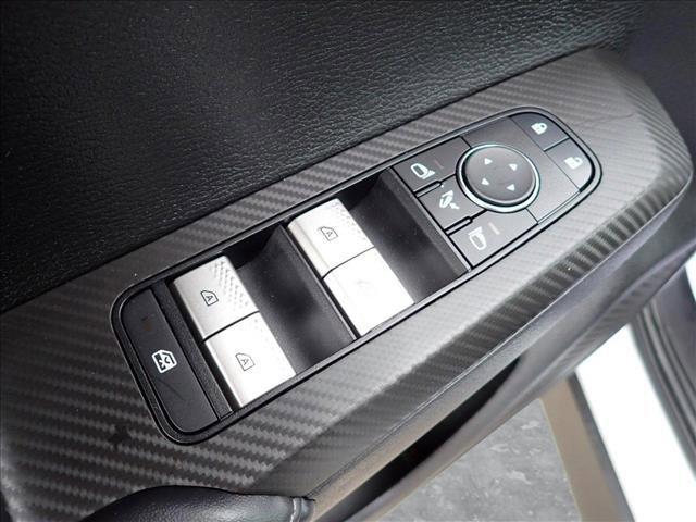 used 2024 Mitsubishi Outlander car, priced at $27,177