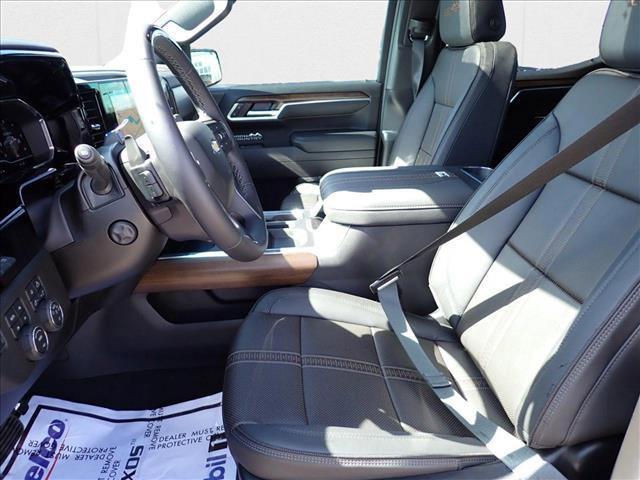 new 2025 Chevrolet Silverado 1500 car, priced at $69,999