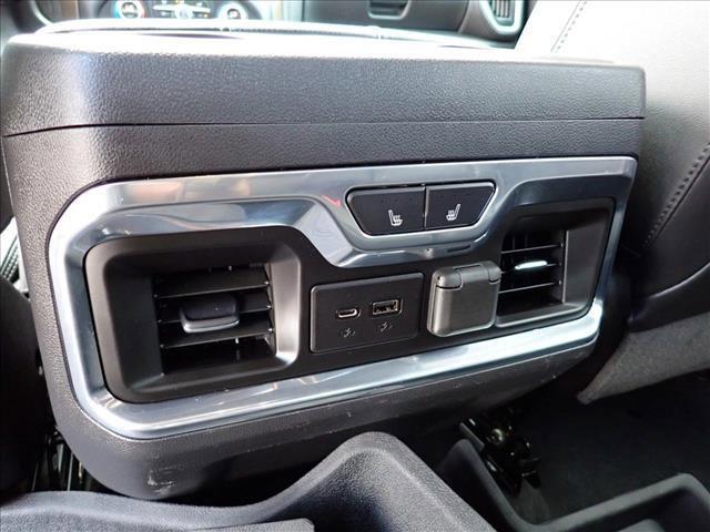 used 2021 Chevrolet Silverado 1500 car, priced at $39,068
