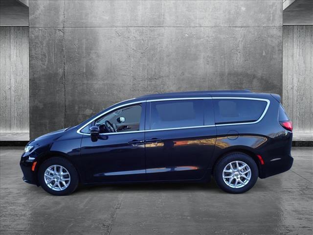 used 2022 Chrysler Pacifica car, priced at $21,999