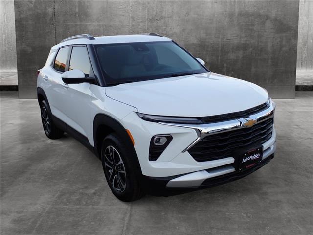 new 2025 Chevrolet TrailBlazer car, priced at $30,879