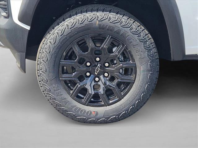 new 2026 Chevrolet Colorado car, priced at $42,499