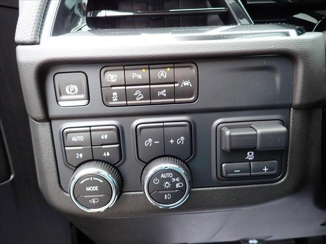 new 2025 Chevrolet Tahoe car, priced at $82,131