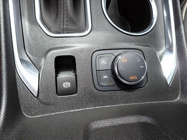 used 2023 Chevrolet Traverse car, priced at $38,980